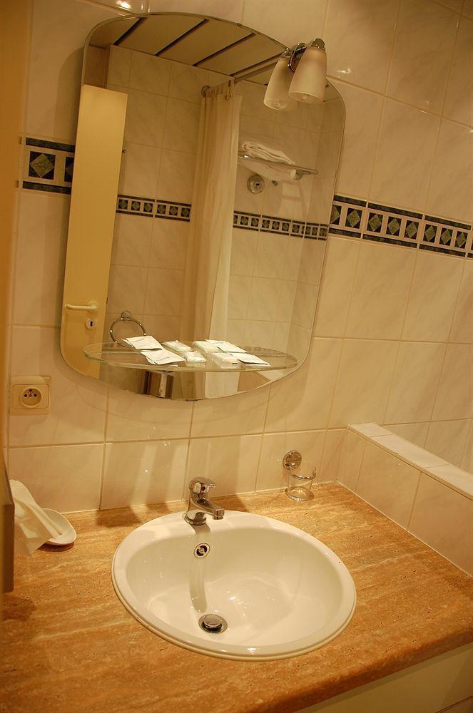 Aparthotel Residence Agenda Saint-Gilles Экстерьер фото