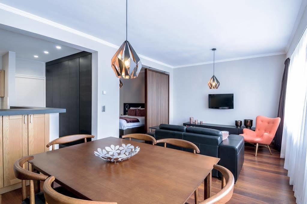 Aparthotel Residence Agenda Saint-Gilles Экстерьер фото